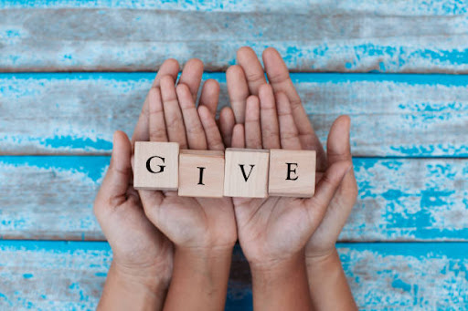 Why Should Your Team Choose Team Building with a Give Back/Charitable Component?